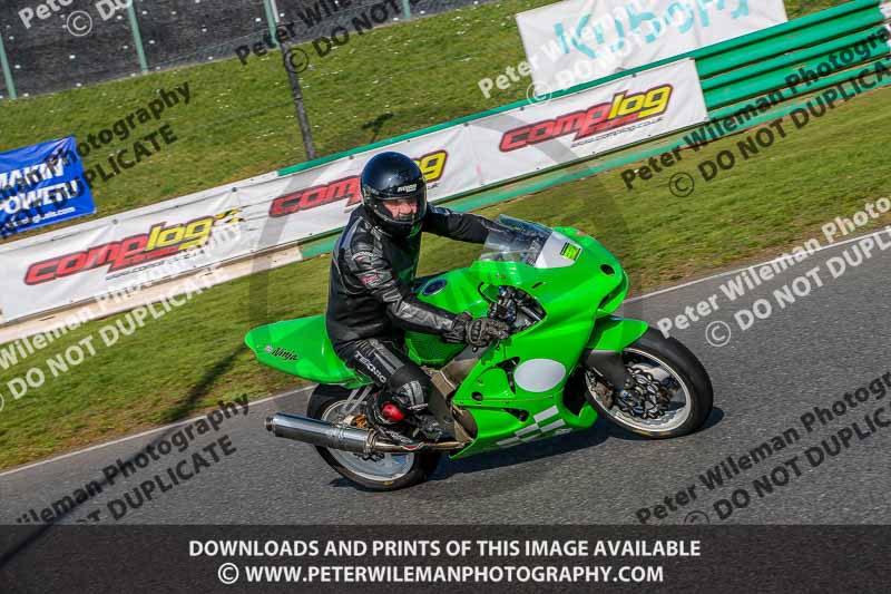 PJM Wedding Photography;enduro digital images;event digital images;eventdigitalimages;mallory park;mallory park photographs;mallory park trackday;mallory park trackday photographs;no limits trackdays;peter wileman photography;racing digital images;trackday digital images;trackday photos